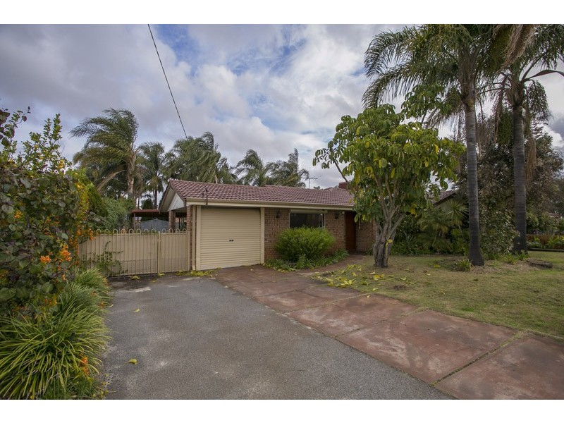 21 Amazon Drive, Beechboro WA 6063