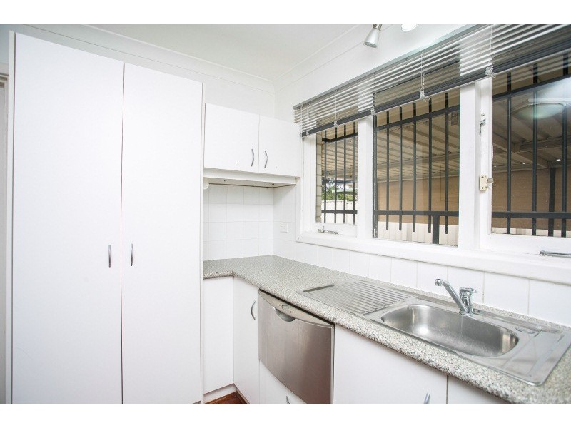 20 Winterton Way, Girrawheen WA 6064