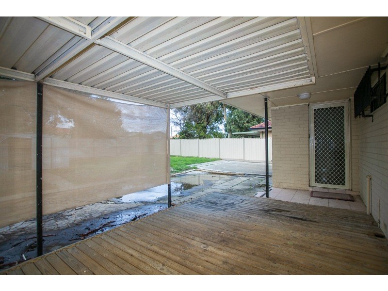 20 Winterton Way, Girrawheen WA 6064