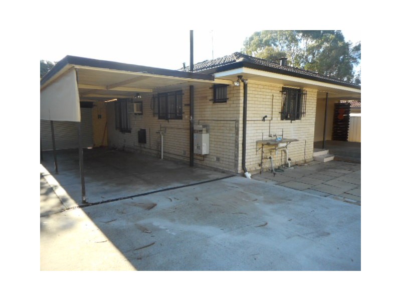 20 Winterton Way, Girrawheen WA 6064