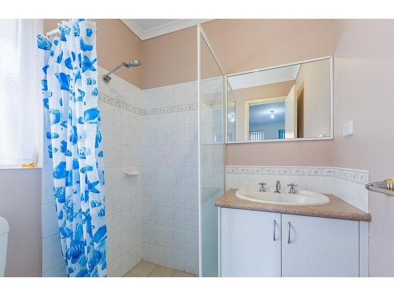 9/11 Attfield Street, Maddington WA 6109