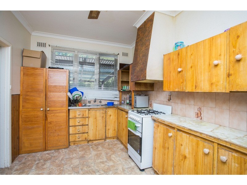 7 Letsom Way, Langford WA 6147