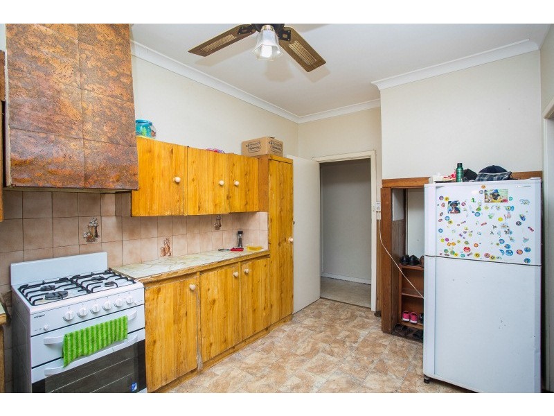 7 Letsom Way, Langford WA 6147