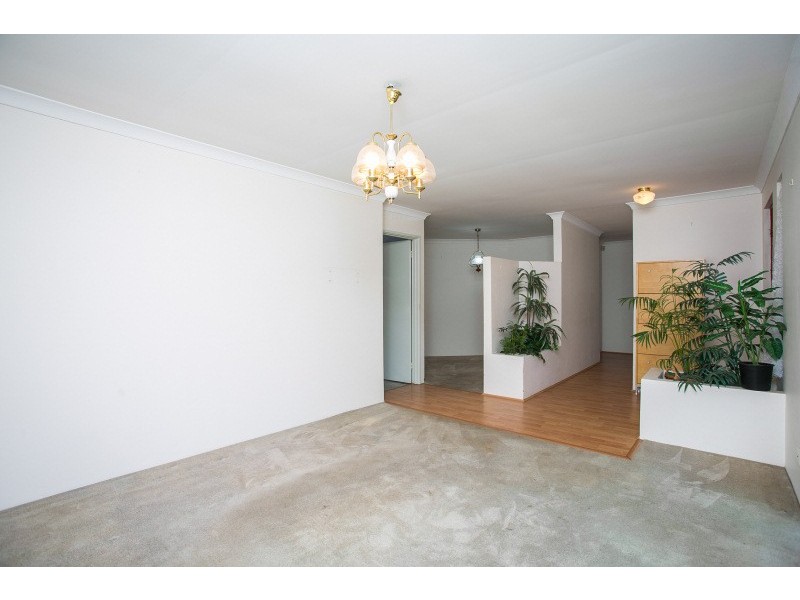 4 Romsey Grove, Kiara WA 6054