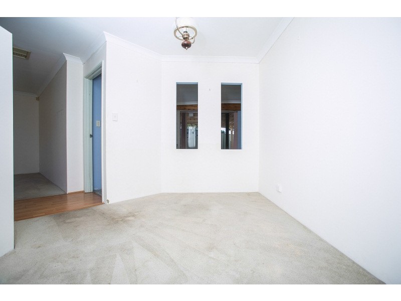 4 Romsey Grove, Kiara WA 6054