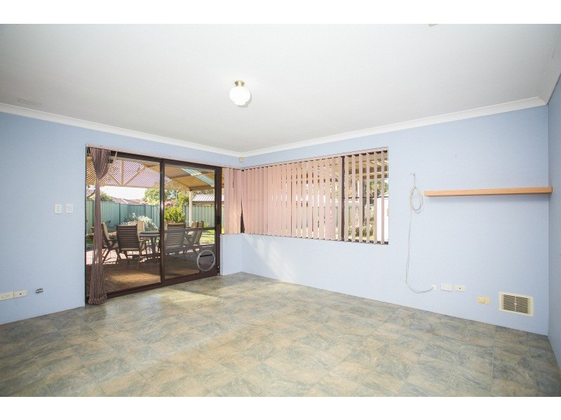 4 Romsey Grove, Kiara WA 6054