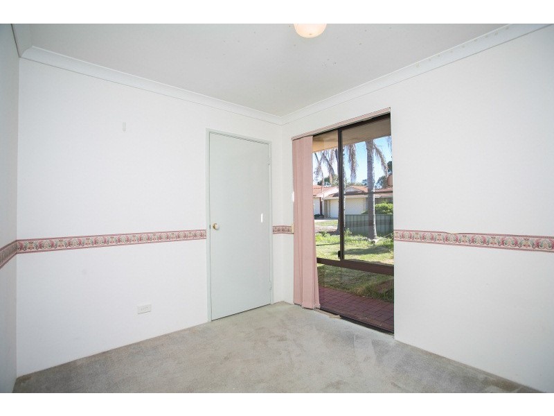 4 Romsey Grove, Kiara WA 6054