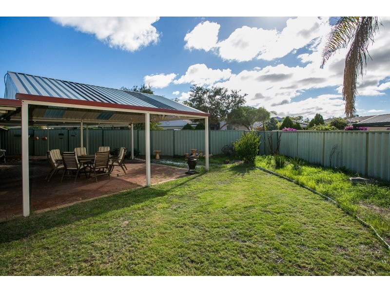 4 Romsey Grove, Kiara WA 6054