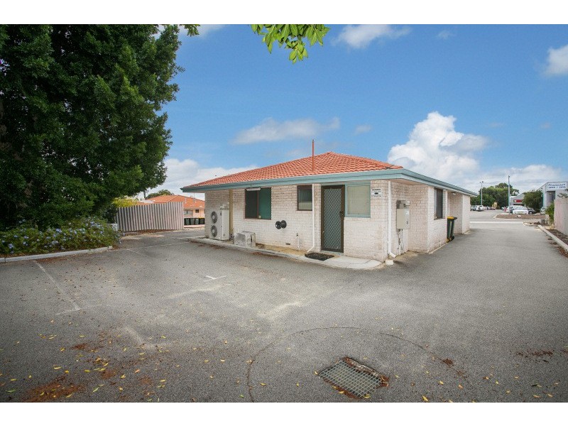 4 Hull Way, Beechboro WA 6063