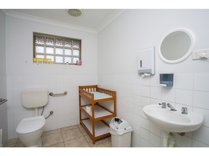 2 Hull Way, Beechboro WA 6063