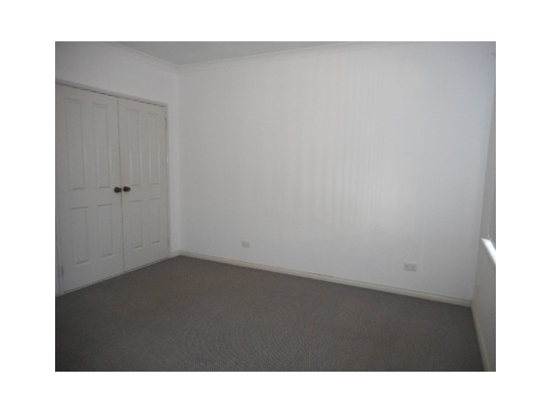 4/16 Avery Avenue, Dianella WA 6059