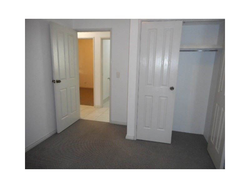 4/16 Avery Avenue, Dianella WA 6059