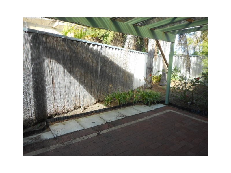 4/16 Avery Avenue, Dianella WA 6059