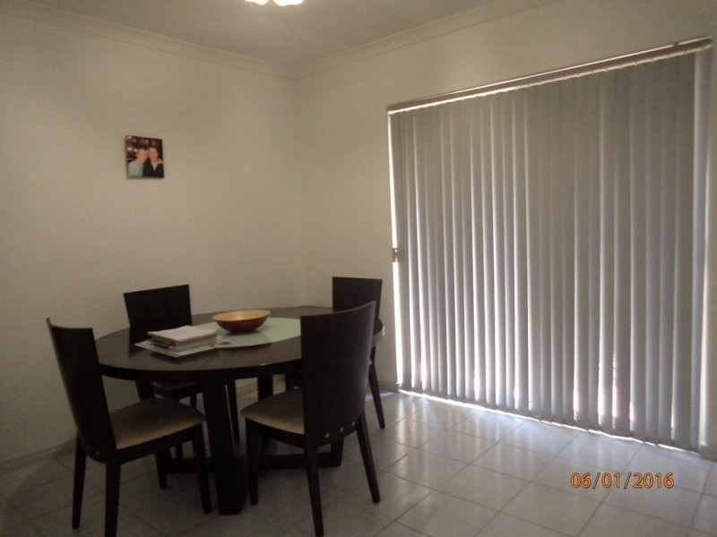 4/16 Aver Avenue, Dianella WA 6059