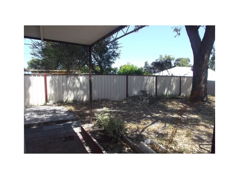 13 Foxwood Way, Langford WA 6147