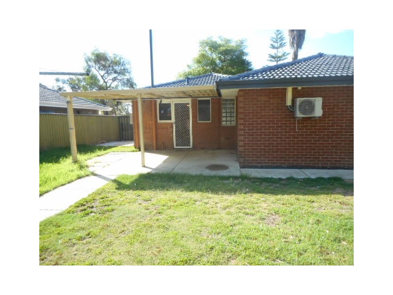 12 Connell Way, Girrawheen WA 6064