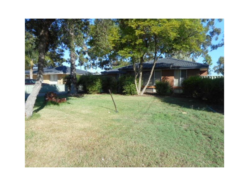 12 Connell Way, Girrawheen WA 6064