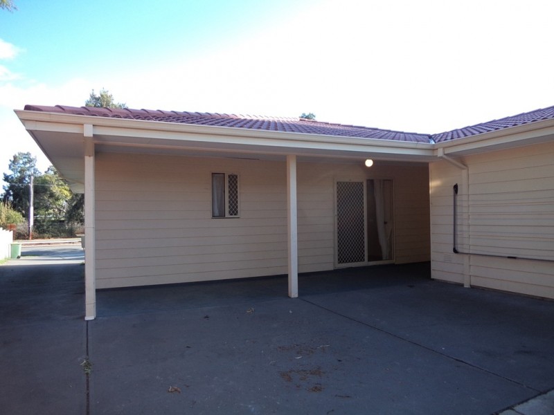 72B Corfield Street, Gosnells WA 6110