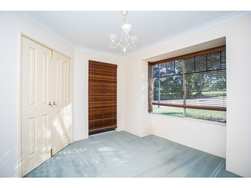 16 Sandison Way, Landsdale WA 6065