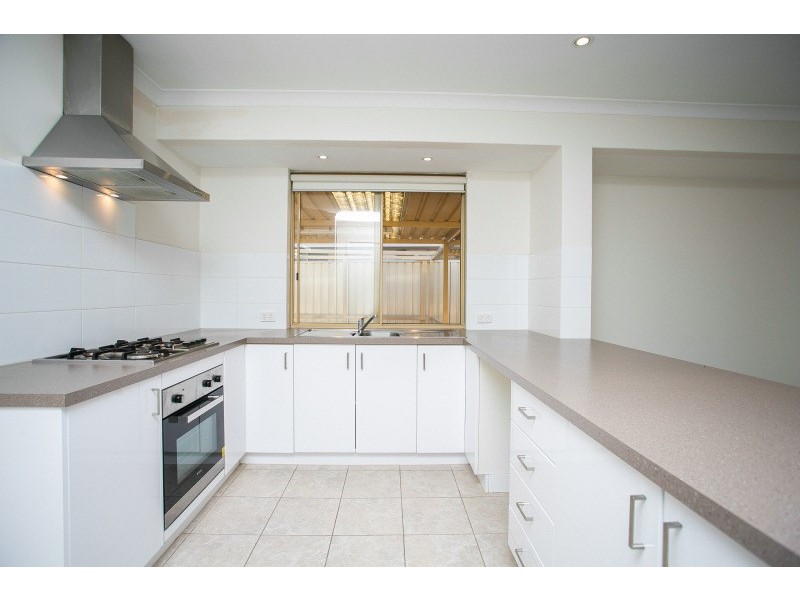 82 Bottlebrush Drive, Kiara WA 6054