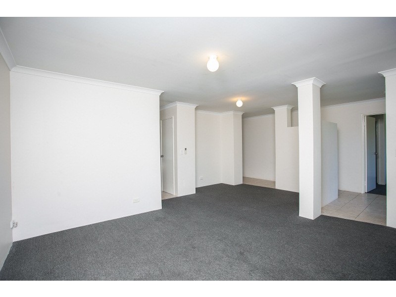 82 Bottlebrush Drive, Kiara WA 6054