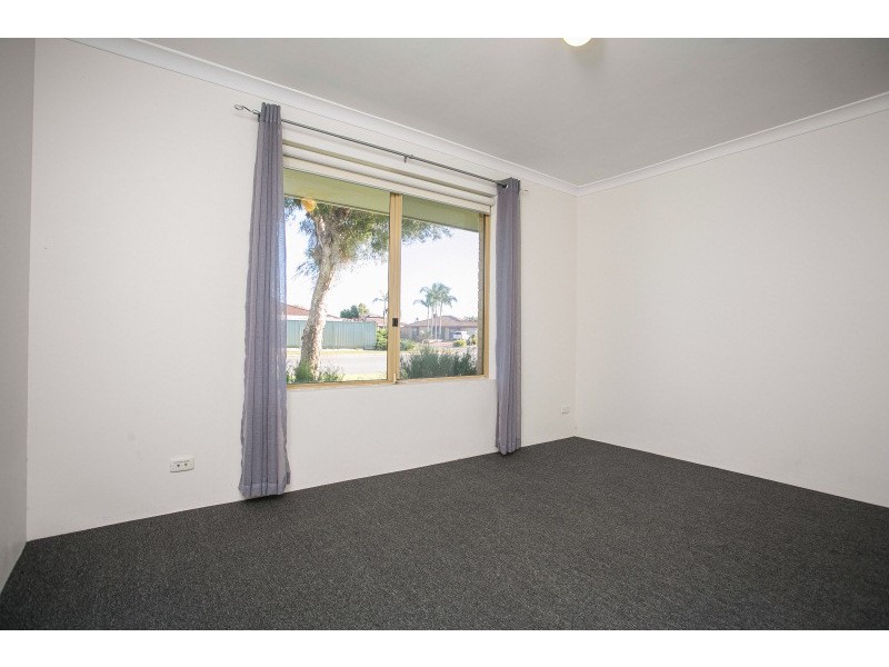 82 Bottlebrush Drive, Kiara WA 6054