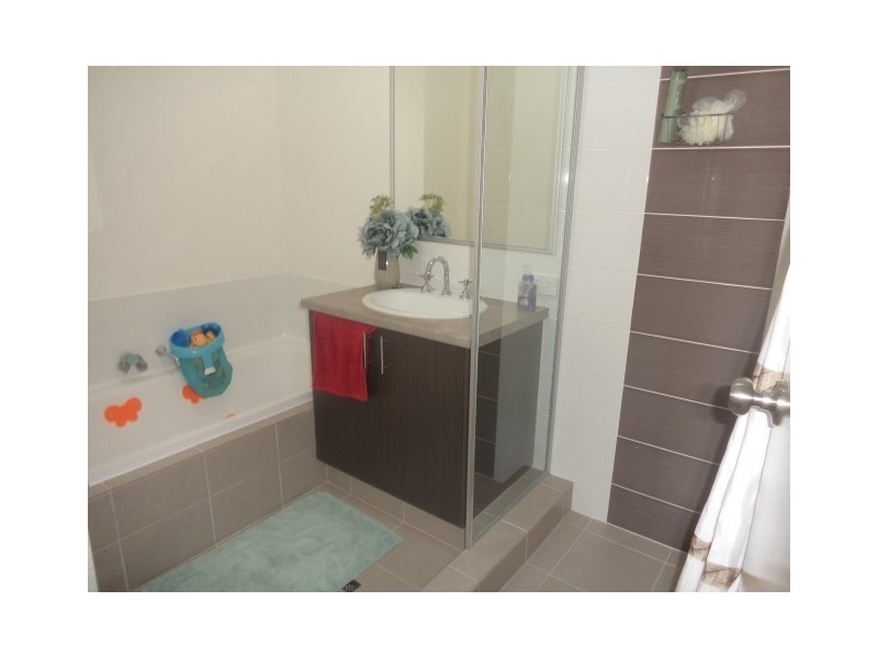 17 Lunata Street, West Swan WA 6055