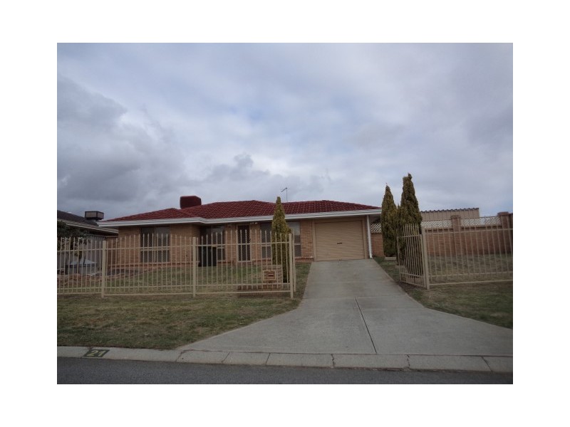21 Welland Way, Beechboro WA 6063