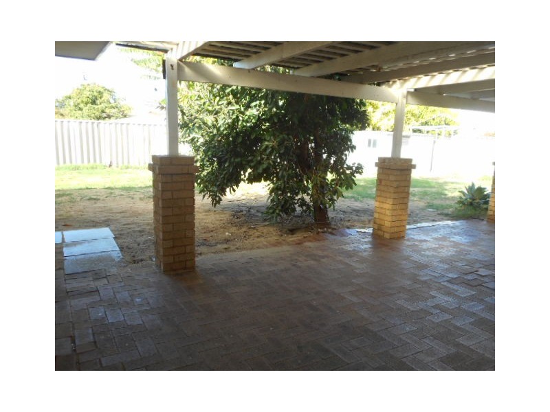 21 Welland Way, Beechboro WA 6063
