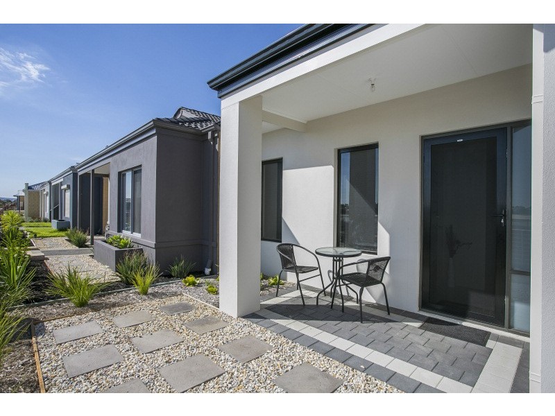 47 Summerville Boulevard, Caversham WA 6055