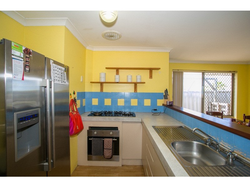 14 Werloo Court, Leda WA 6170