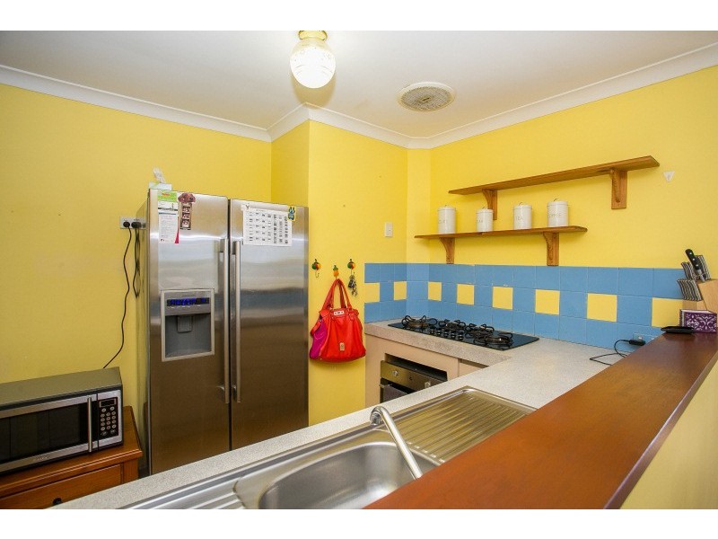 14 Werloo Court, Leda WA 6170