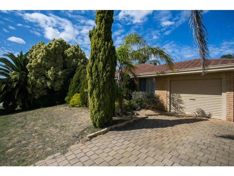 14 Werloo Court, Leda WA 6170