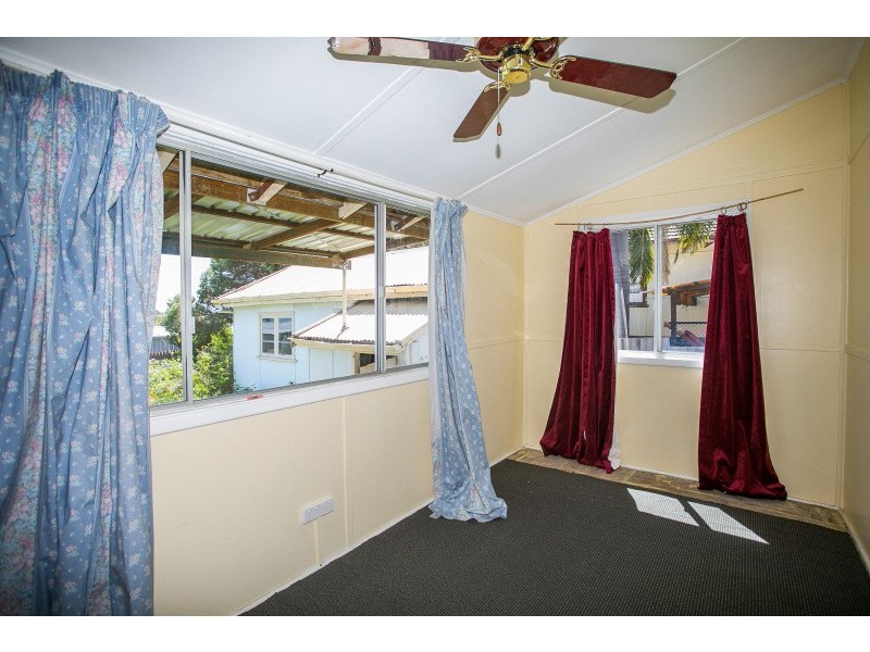 15 Koolgoo Way, Koongamia WA 6056