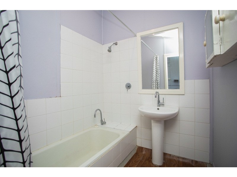 15 Koolgoo Way, Koongamia WA 6056