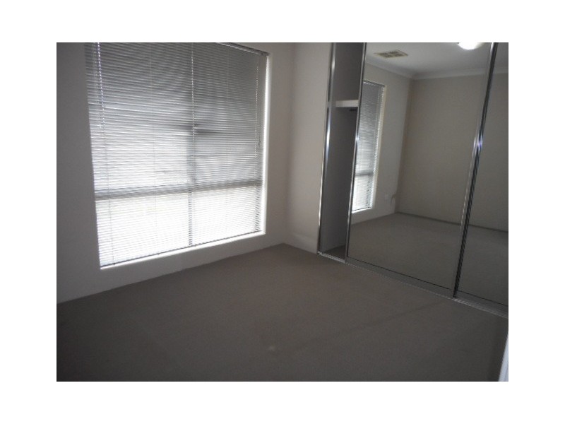 25 Olivedale Road, Madeley WA 6065