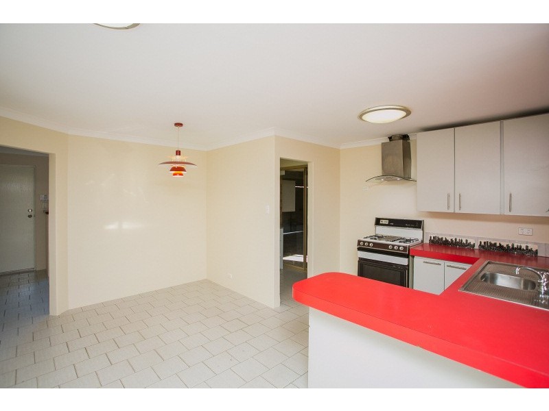 16 Danube Avenue, Beechboro WA 6063