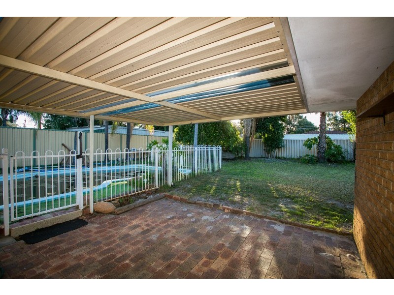 16 Danube Avenue, Beechboro WA 6063