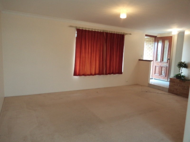 5 Cocos Grove, Kiara WA 6054