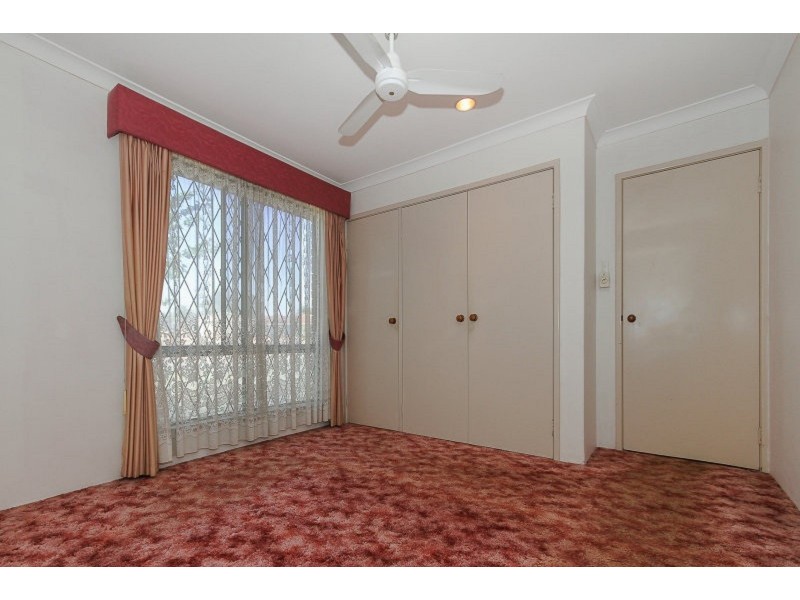 5 Madeira Avenue, Beechboro WA 6063