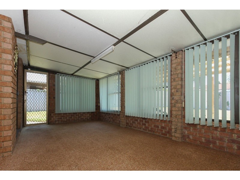 5 Madeira Avenue, Beechboro WA 6063