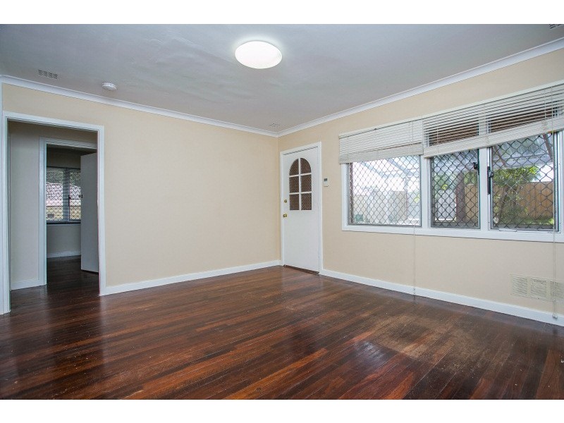 37 Kerwin Way, Lockridge WA 6054