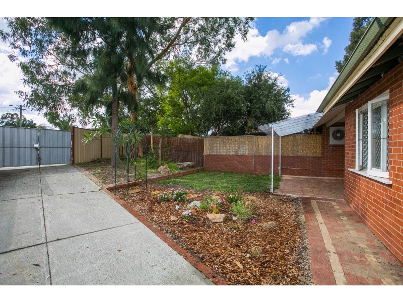 37 Kerwin Way, Lockridge WA 6054