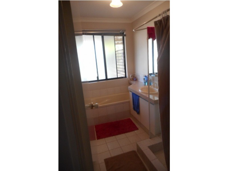 5 Ponte Vecchio Boulevarde, Ellenbrook WA 6069