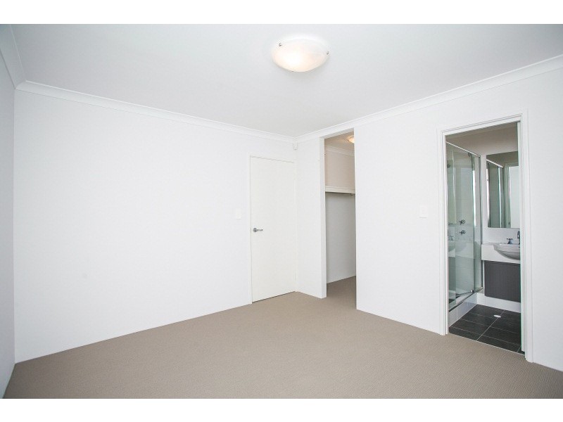 201B Landsdale Road, Landsdale WA 6065