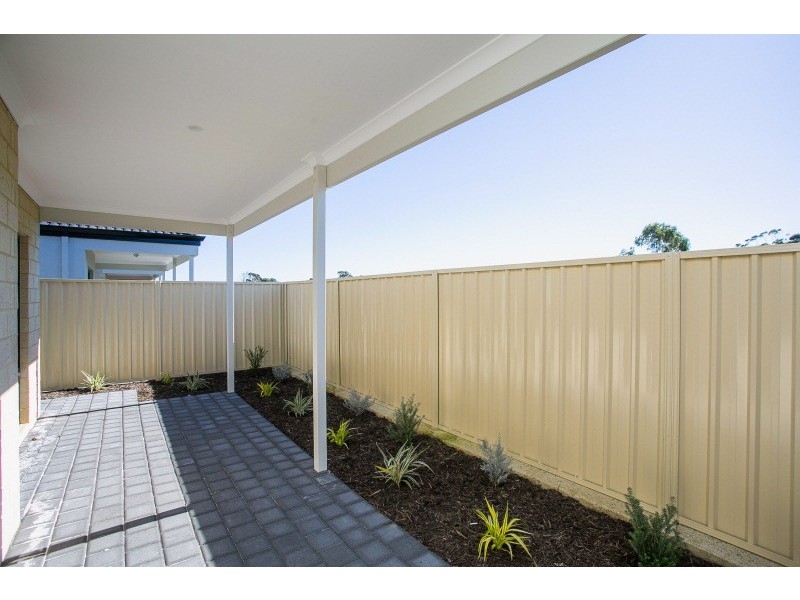 201B Landsdale Road, Landsdale WA 6065