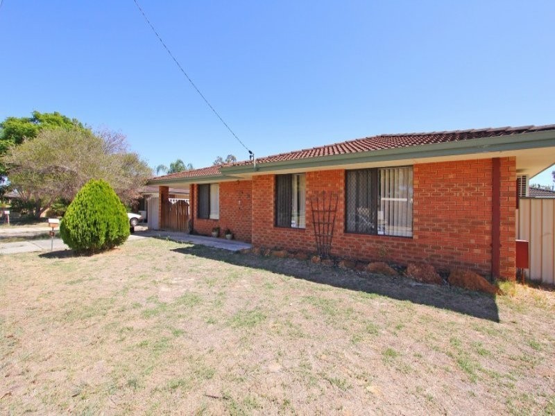 31 Balfour Street, Huntingdale WA 6110