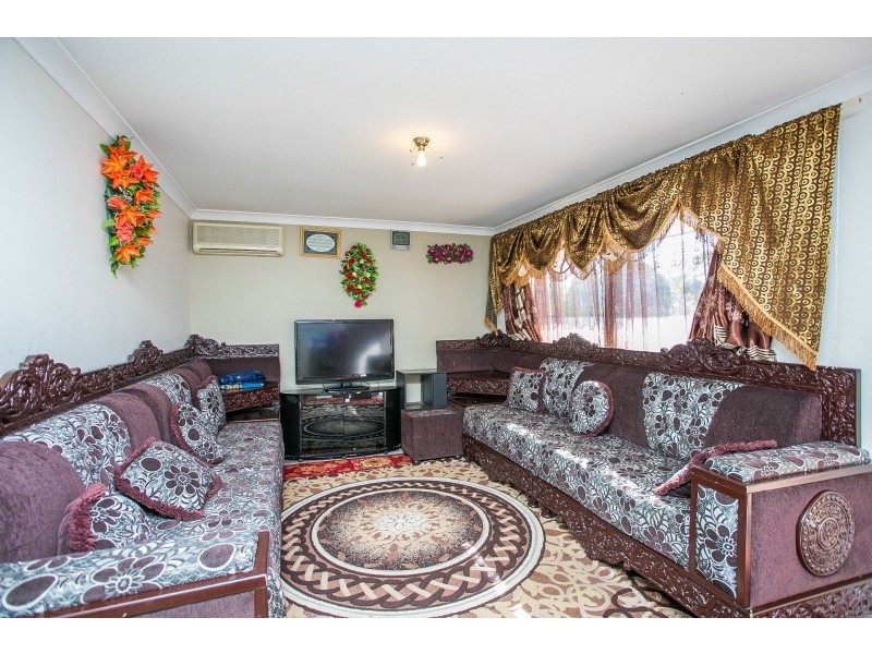 76 Honeywell Boulevard, Mirrabooka WA 6061