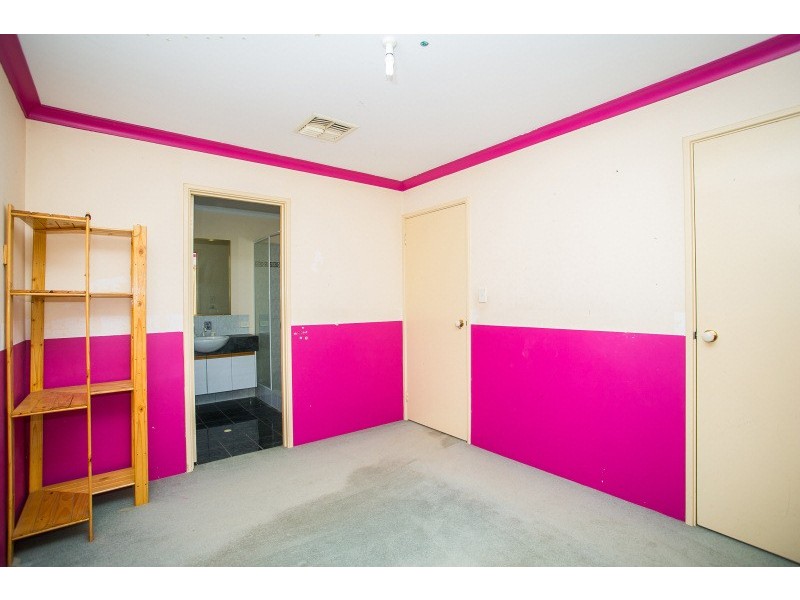 16 Sandison Way, Landsdale WA 6065