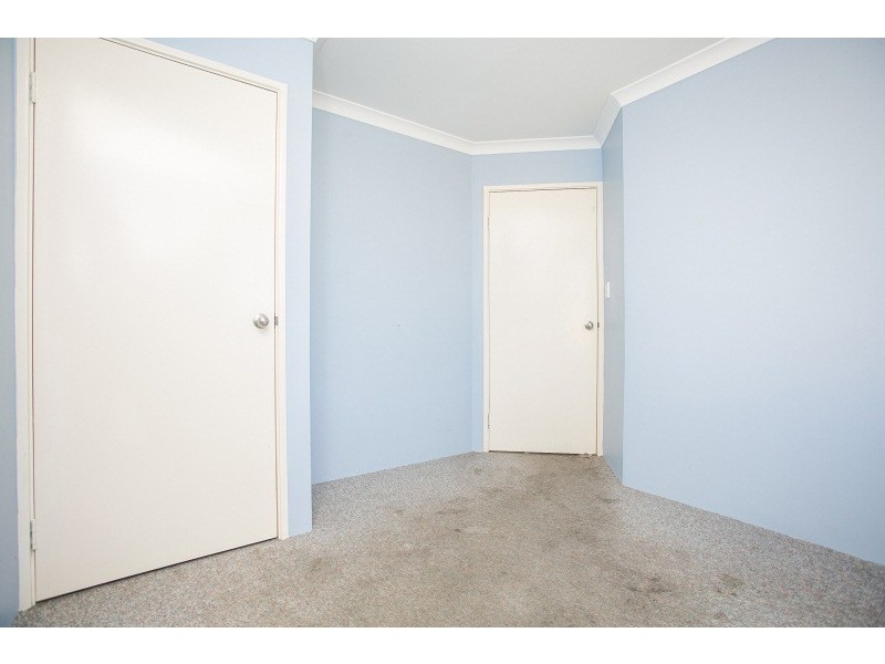 5 Hueston Lookout, Leda WA 6170